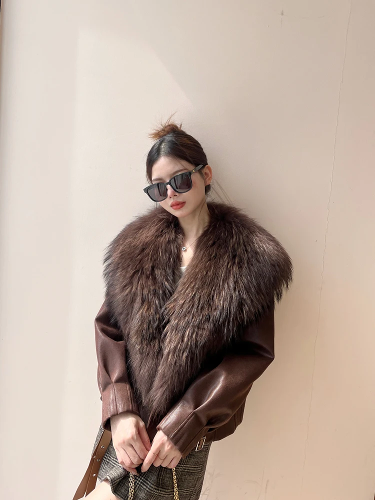 

New Raccoon Hair Big Hair Collar Coat Short Women's White Goose Down Jacket