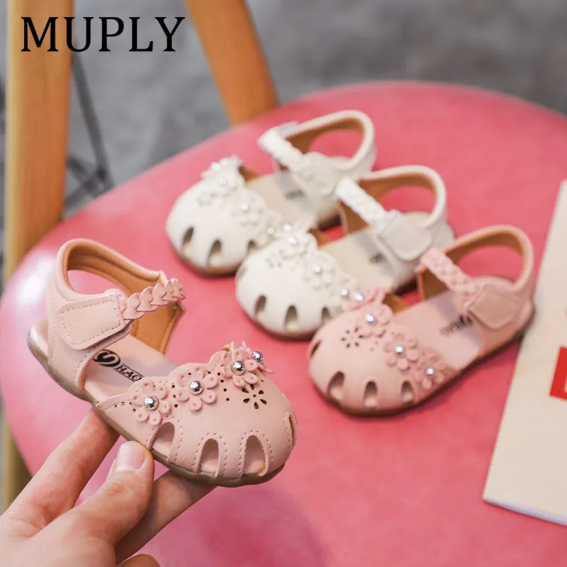 

Милые летние сандалии для девочек, детские туфли с цветами, подошва из ПУ и резины, для малышей