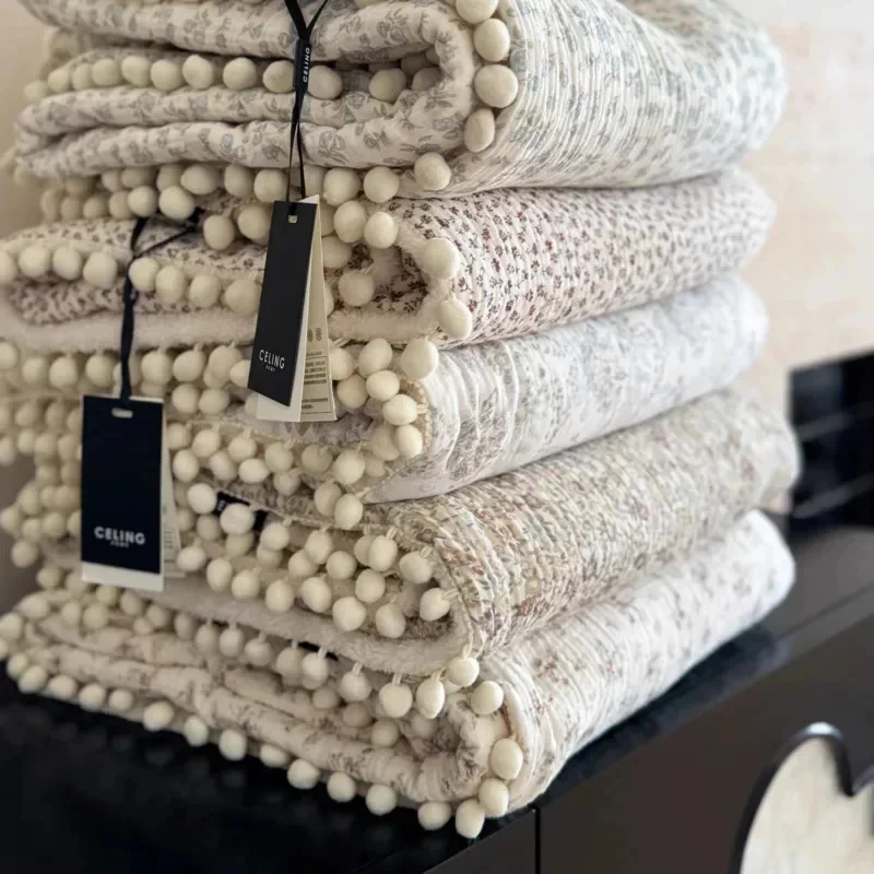 Fleece Office Nap Blanket Light Luxury Ins Crepe Cotton Multi-functional Small Shawl Cover Blanket