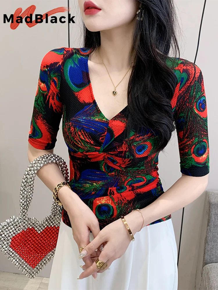 MadBlack Summer European Clothes V Necks T-Shirt Women Sexy Peacock Print Mesh Tops Short Sleeves Tees New 2023 T34784M