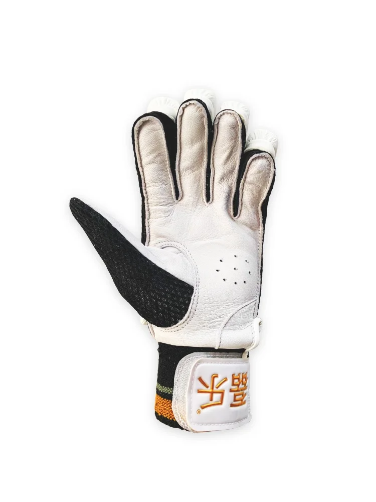 Gants de cricket respirants et rembourrés pour la pratique, les membres de l\'équipe junior forment les étudiants pour s\'entraîner, protège-mains