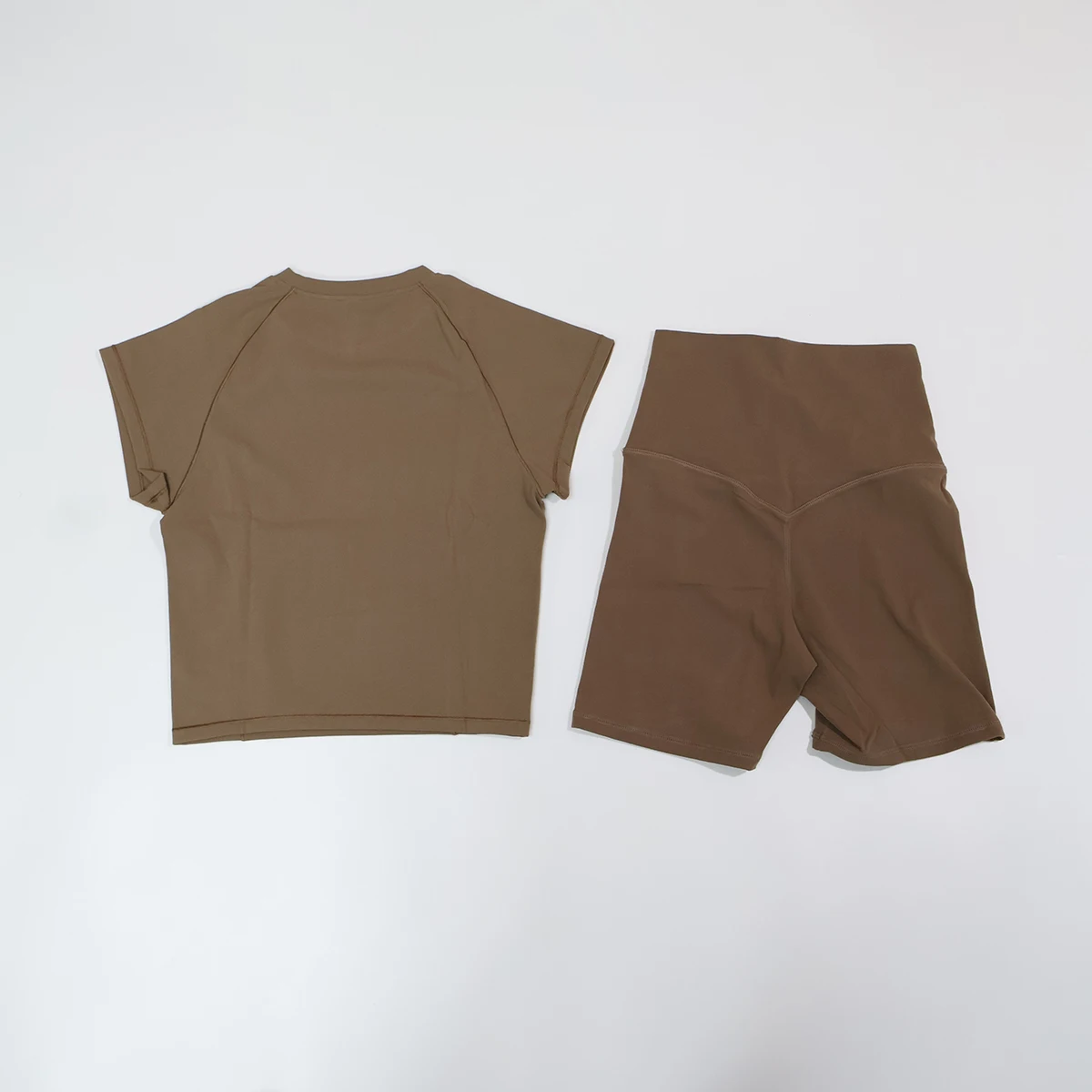 Sommer Damen Zweiteiliges Fitness-Set Kurzärmliges Schnelltrocknendes Yoga-Outfit für Outdoor-Laufsport Damen 2-Teiliges Sportset – Detail 6