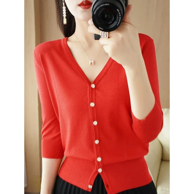 Fashion Solid Color V-Neck Button Knitted Cardigan Sweater Women's Clothing 2022 Autumn New Casual Tops All-match Korean Coat
