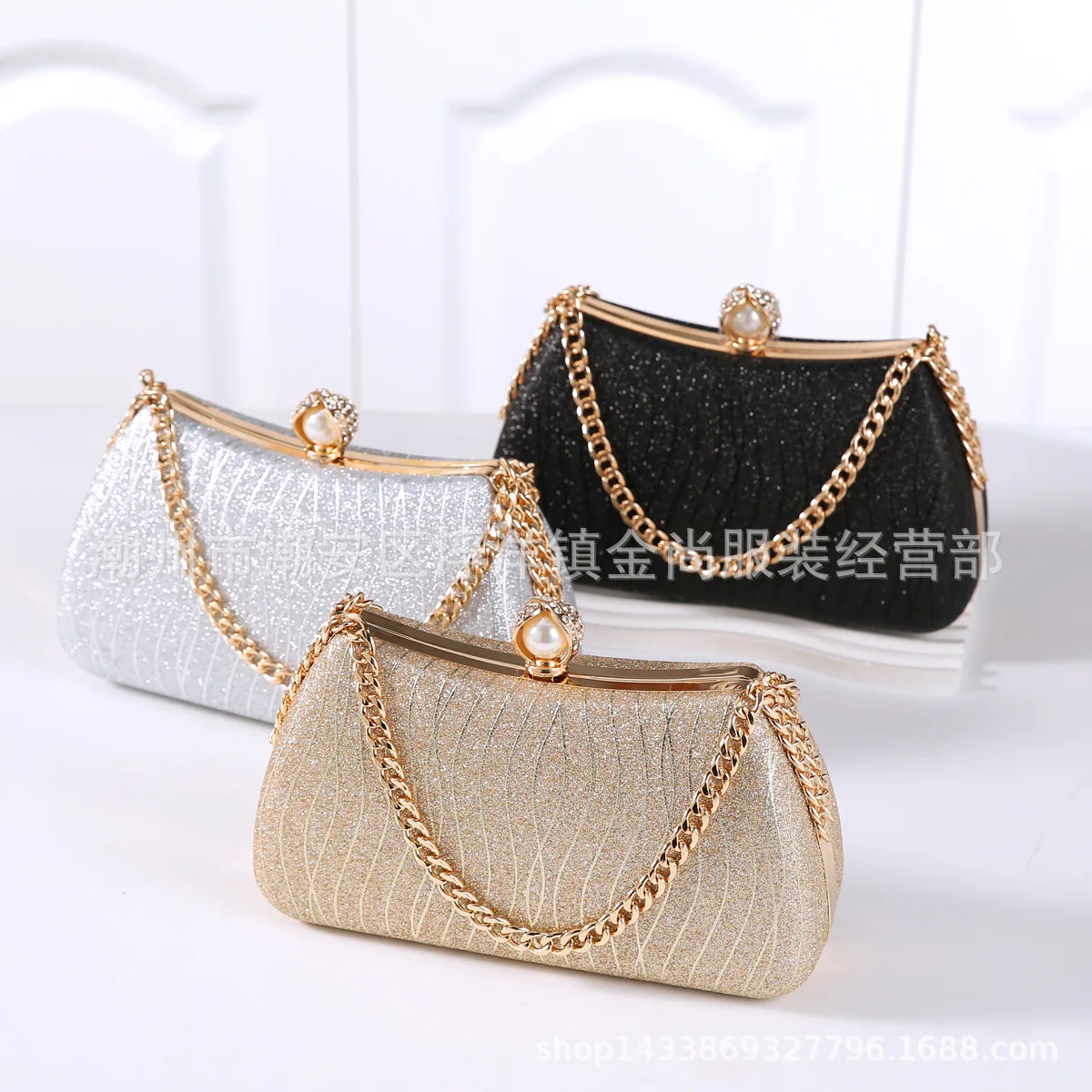 

2025 New Metal Chain Dinner Bag Handbag Women'S Large-Capacity Shoulder Messenger Evening Dress With Small Bag Diamond Party Bag