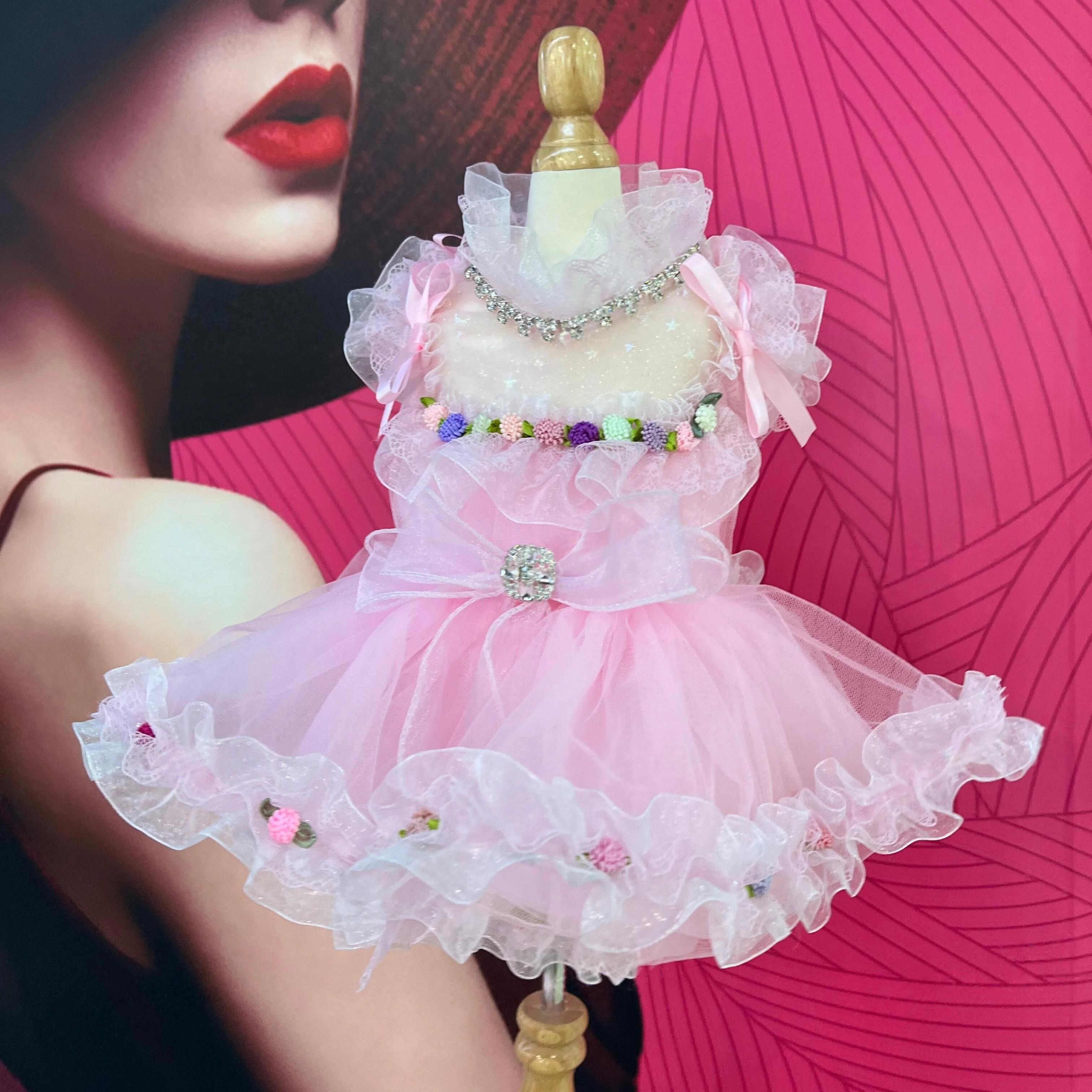 

Pet Dog Clothes Fashion Original Pink ling Princess Dress For Small Medium Dog High-end Customization