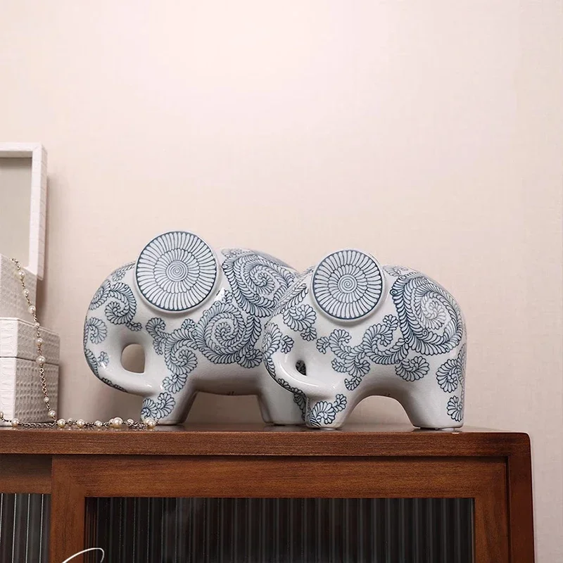 

Modern Blue and White Porcelain Elephant Figurines Ceramic Originality Aesthetic Miniatures Living Room Home Decor Estatua FYFM