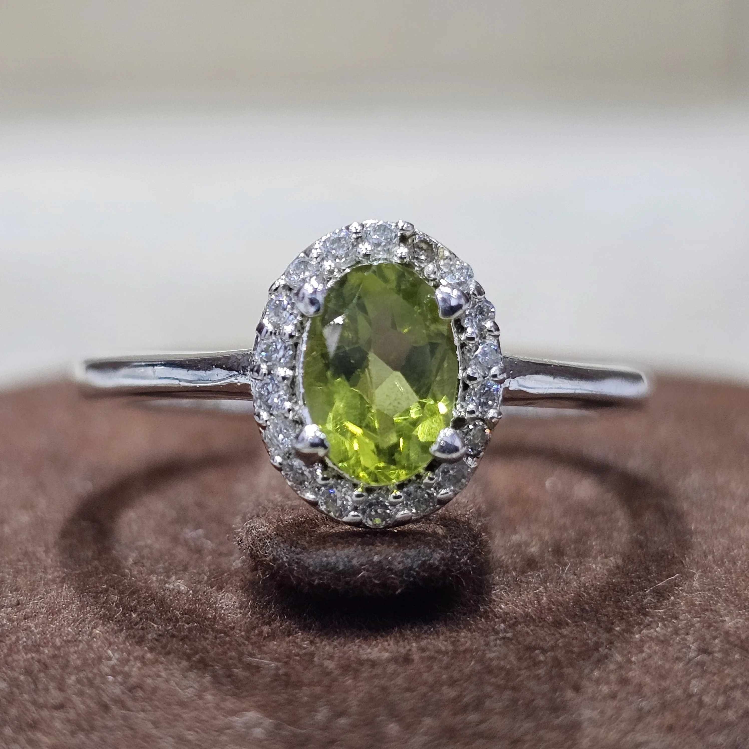 

925 Sterling Silver Premium Oval Peridot Handmade Designer Vintage Men's and Women's Rings