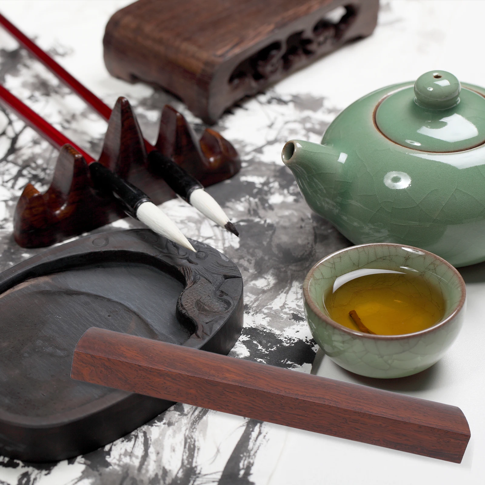 

2 Pcs Solid Wood Paperweight Handmade Chinese Calligraphy Lightweight Large Brush Holder Craft Office