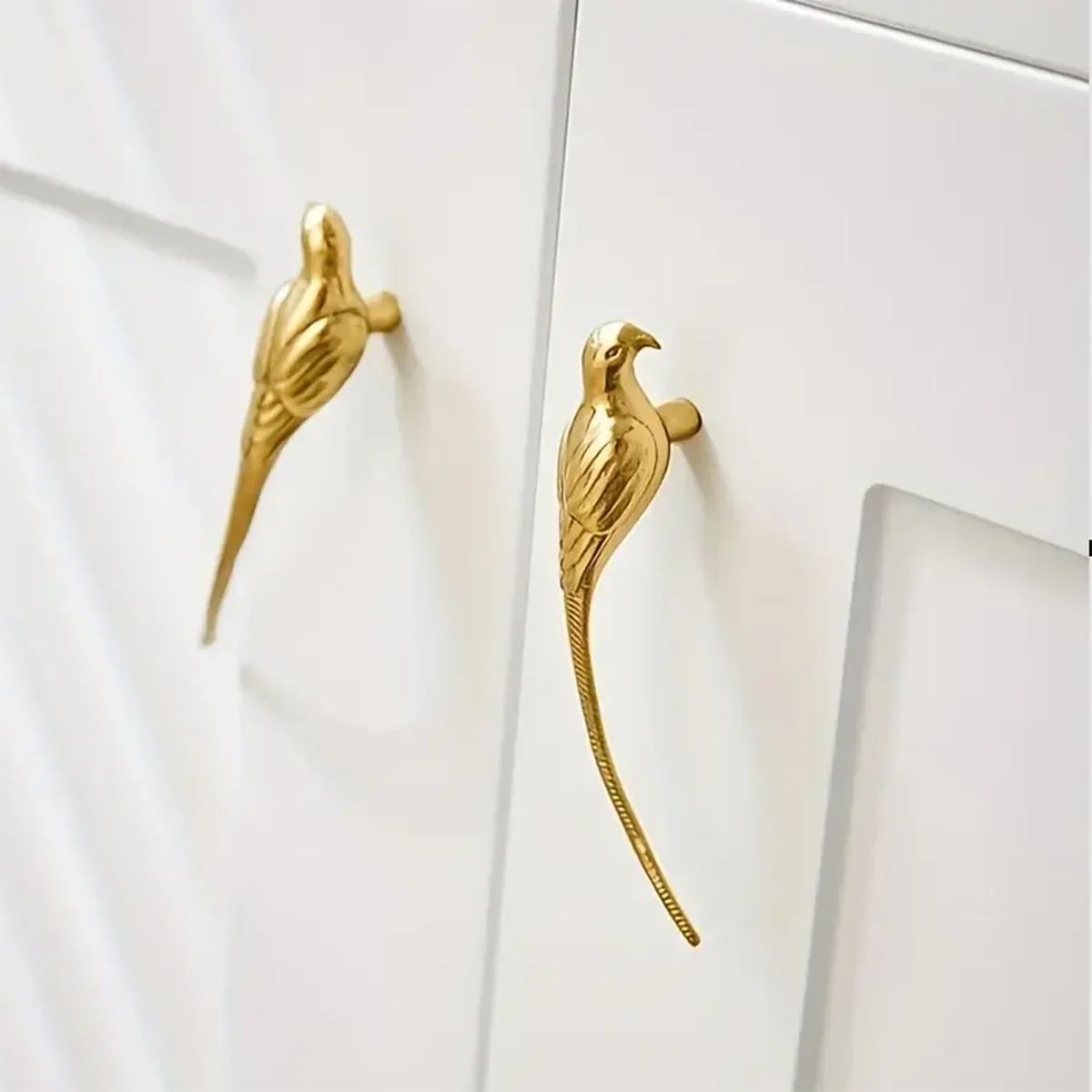Golden Bird Drawer Pulls - Unique Personalized Wardrobe Handles for Room High-End Creative Design for Cabinet Door Drawer