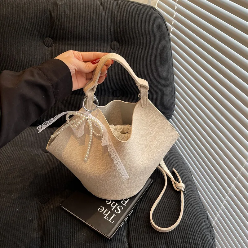 

2025 New Korean Bow & Beaded Underarm Bag for Women - Elegant Shoulder Crossbody Purse, Versatile Handbag for Daily Fashion​