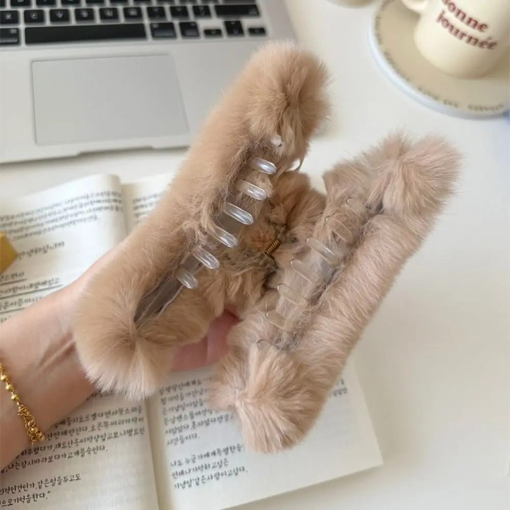 Korean Plush Hair Claw For Girls Autumn/Winter Rabbit Fur Gentle Bow Hair Clip Fashion Headwear Hair Accessories image 4