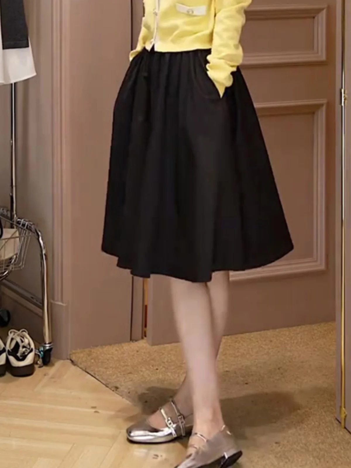 

Spring Collection High Waist A-Line Skirt Korean Sle Vivacious Age-Defng Commute Friendly Mid-Length Skirt