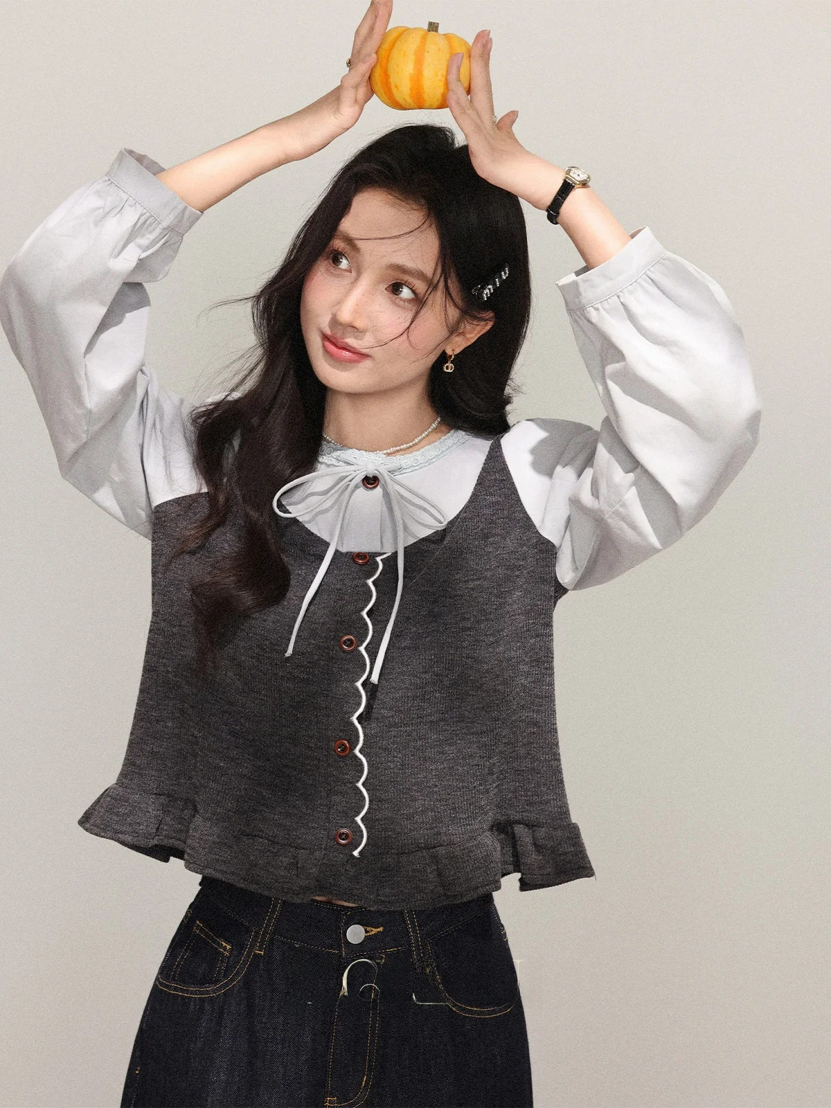 

ay Knitted round Ne Vest Patchwork irt Women's Fake Two-Piece Color Blo ort Top Autumn Winter New Arrival Casual Wear