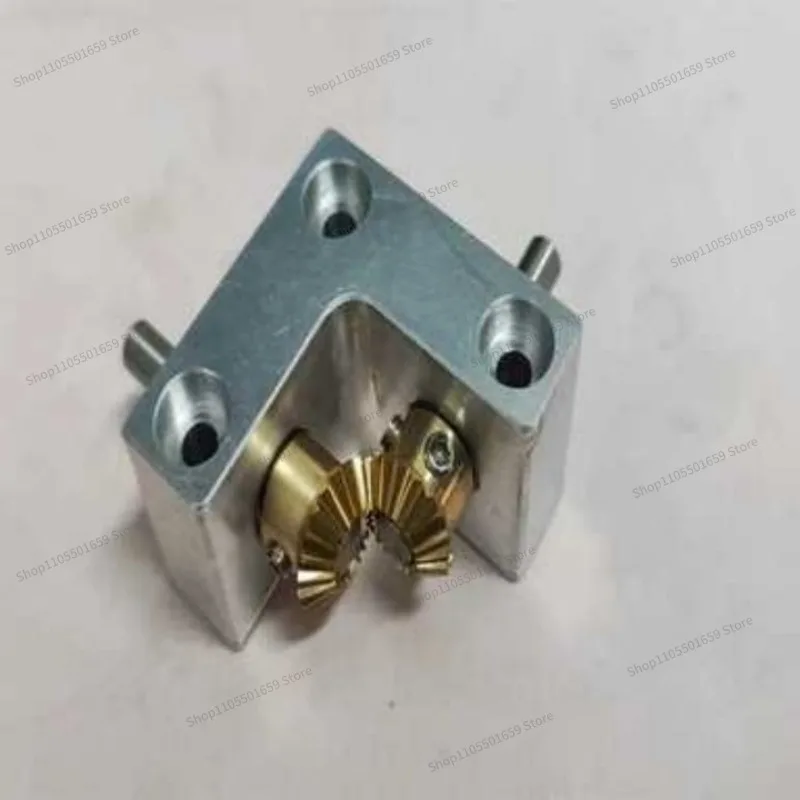 For 90 degree converter, small cone bevel gearbox right angle commutator, output shaft diameter