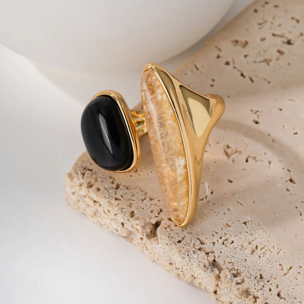 

Brass Natural Crystal Jade Solid Statement Ring Women Jewelry Punk Party Designer Club Cocktail Party Gown Trendy Top Japan