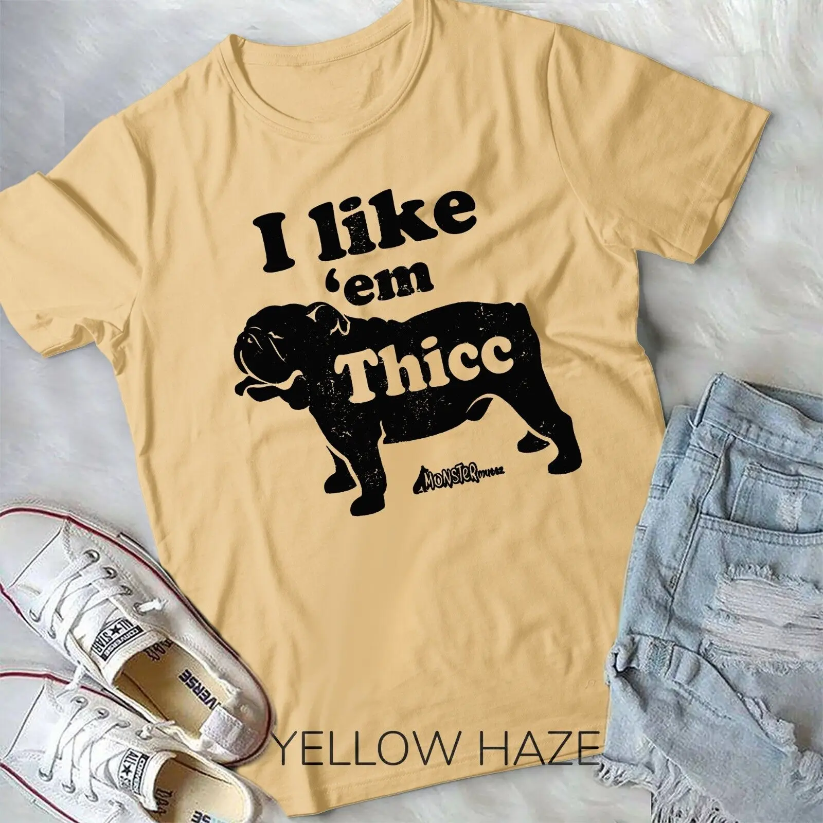 

Cute English Bulldog Mom, I Like Em Thicc, Funny Bully Breed Unisex T-shirt