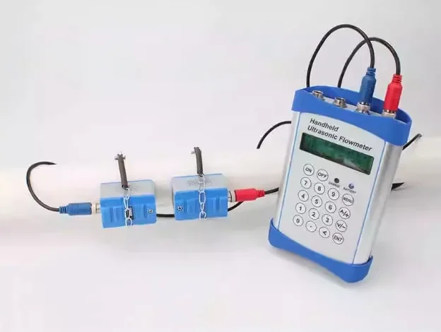Inteligentny ultradźwiękowy licznik wody Ręczny cyfrowy przepływomierz Ultradźwiękowy czujnik temperatury przepływu wody
