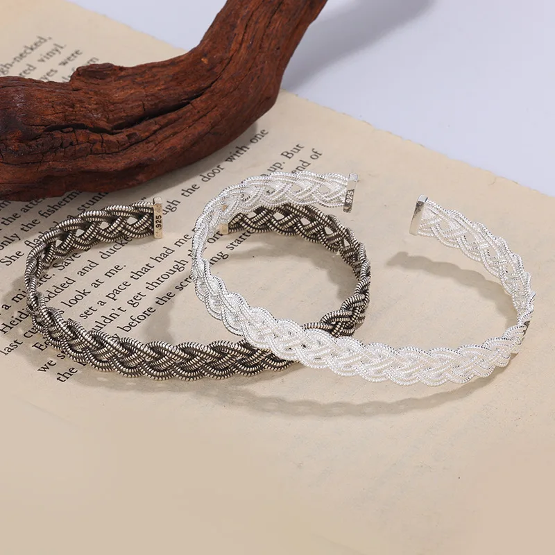Französischer Romantischer Gewebter Hohlanhänger 925 Sterling Silber Mode Gedrehte Öffnungsarmbänder TYB640