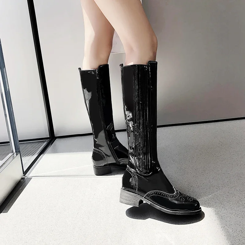 2024 New Winter Patent Leather Women Boots Warm Plush Knee-high Zipper Boots Riding Woman Boots Shoes Purple Black Platform Boot