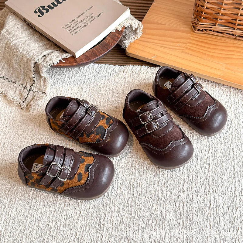 Children's Vintage Flat Shoes Spring Autumn New Little Girls School Leather Shoes Classic Leopard Soft Bottom Kids Causal Shoes