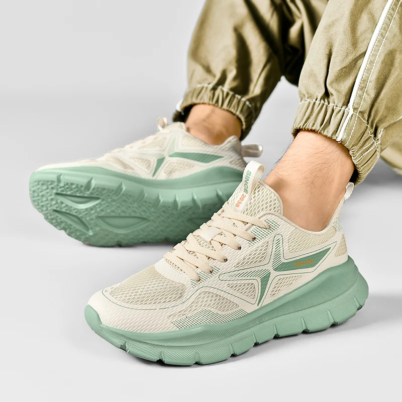 High Quality Couple Sneakers Hot Selling Spring Men Women Soft Anti Slip Outdoor Run Shoes Ultra Light GYM Training Tennis Shoes image 4