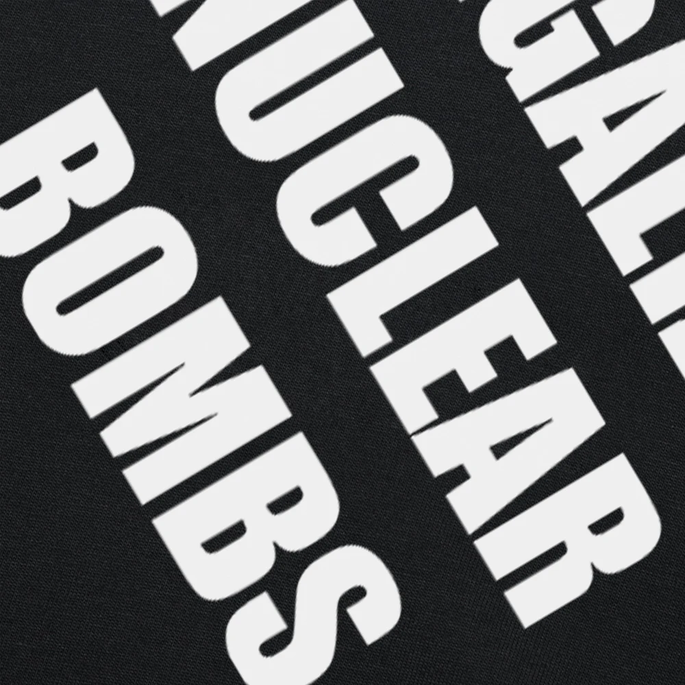 تي شيرت قطني بياقة دائرية ، ملابس خروج غير رسمية ، اقتباسات مضحكة ، تقنين ، قنابل نووية ، اتجاه الموسيقى ، مراوح الاتجاه ، حجم الاتحاد الأوروبي