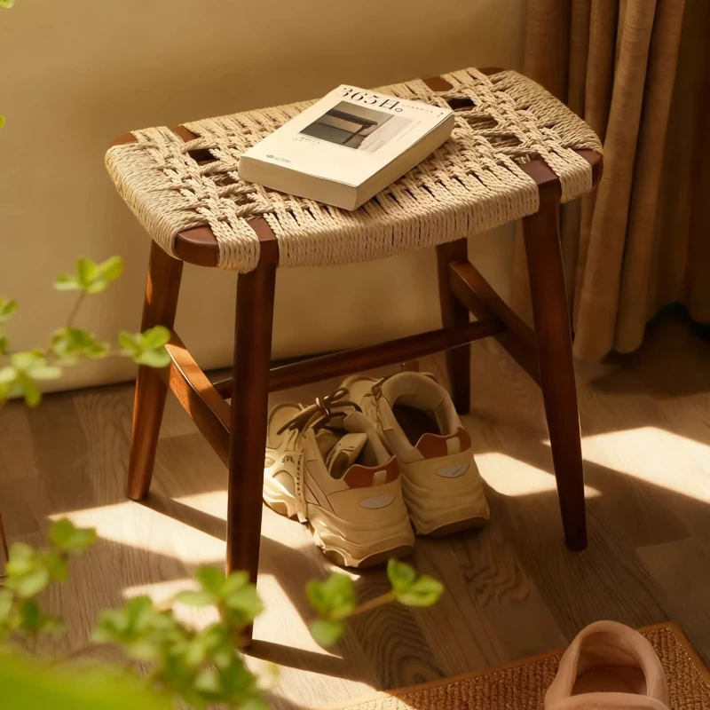 

Винтажный табурет из ротанга с плетением веревки, изогнутое сиденье для прихожей из цельного дерева, дышащий пуфик в стиле бохо для небольшого пространства, стильный домашний декор