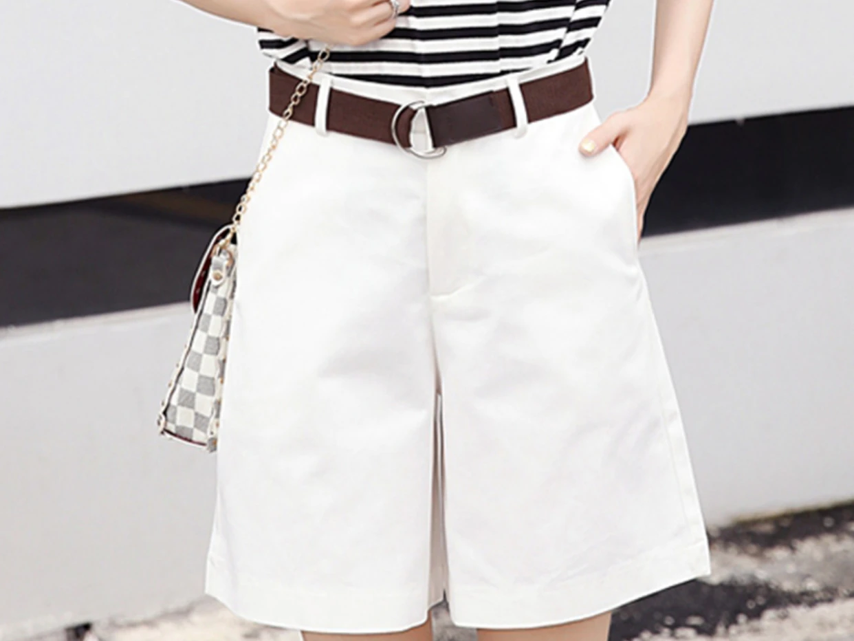 Korean Fashion Casual Summer Shorts Women Loose Wide Leg Pantalon Femme Belt Green White High Waist Shorts Female S-XXL