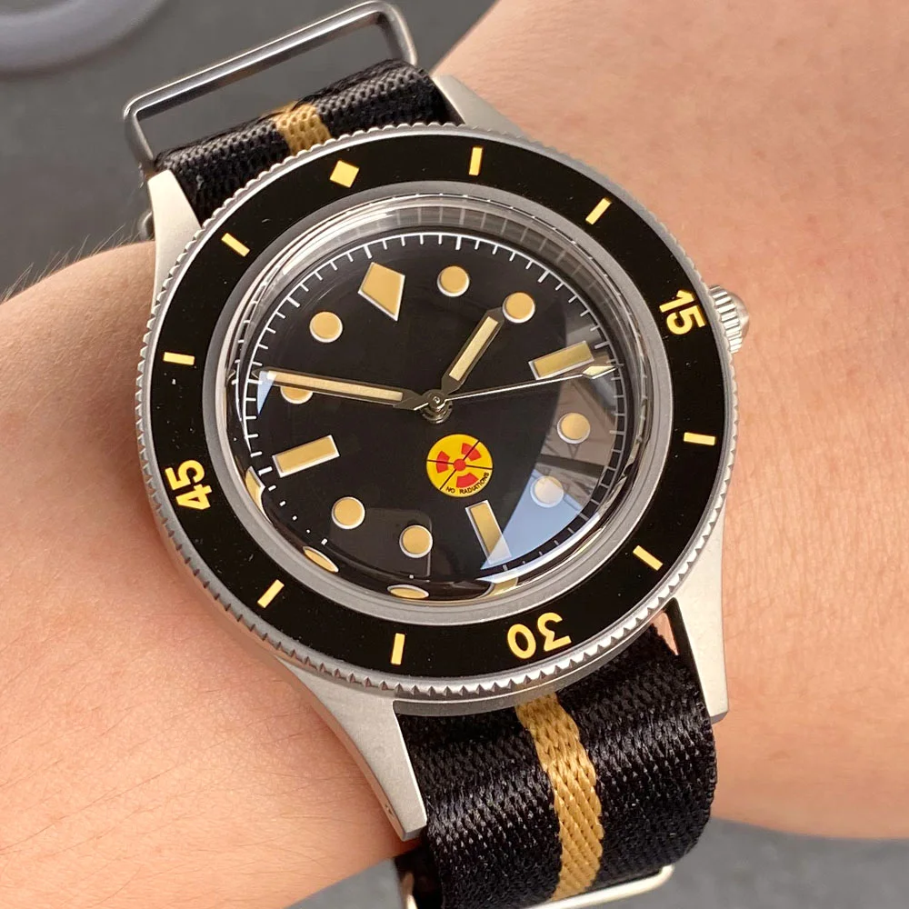 Tandorio 40mm NH35 PT5000 Automatic Retro Watch Clown Black Dial two-tone Nylon Strap 50 Fathoms 20BAR Dive Sandblasted Case