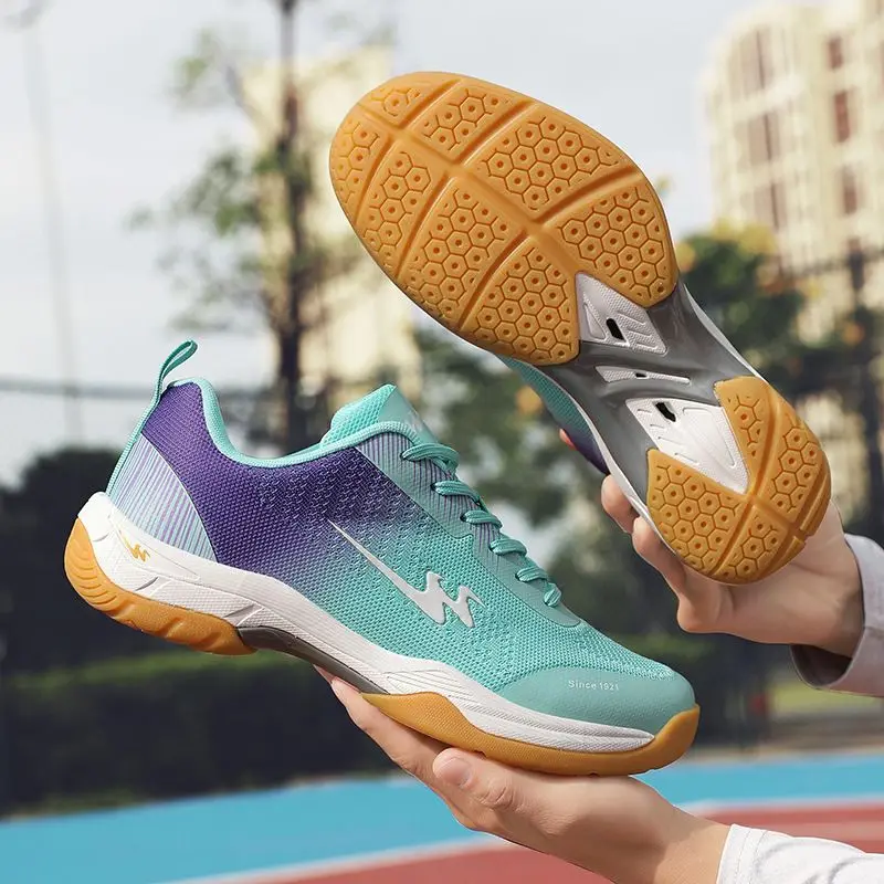 

Good Quality Tennis Men women Shoes Anti-Slippery Badminton Shoes For Couples Wearable Man Indoor Court Shoes