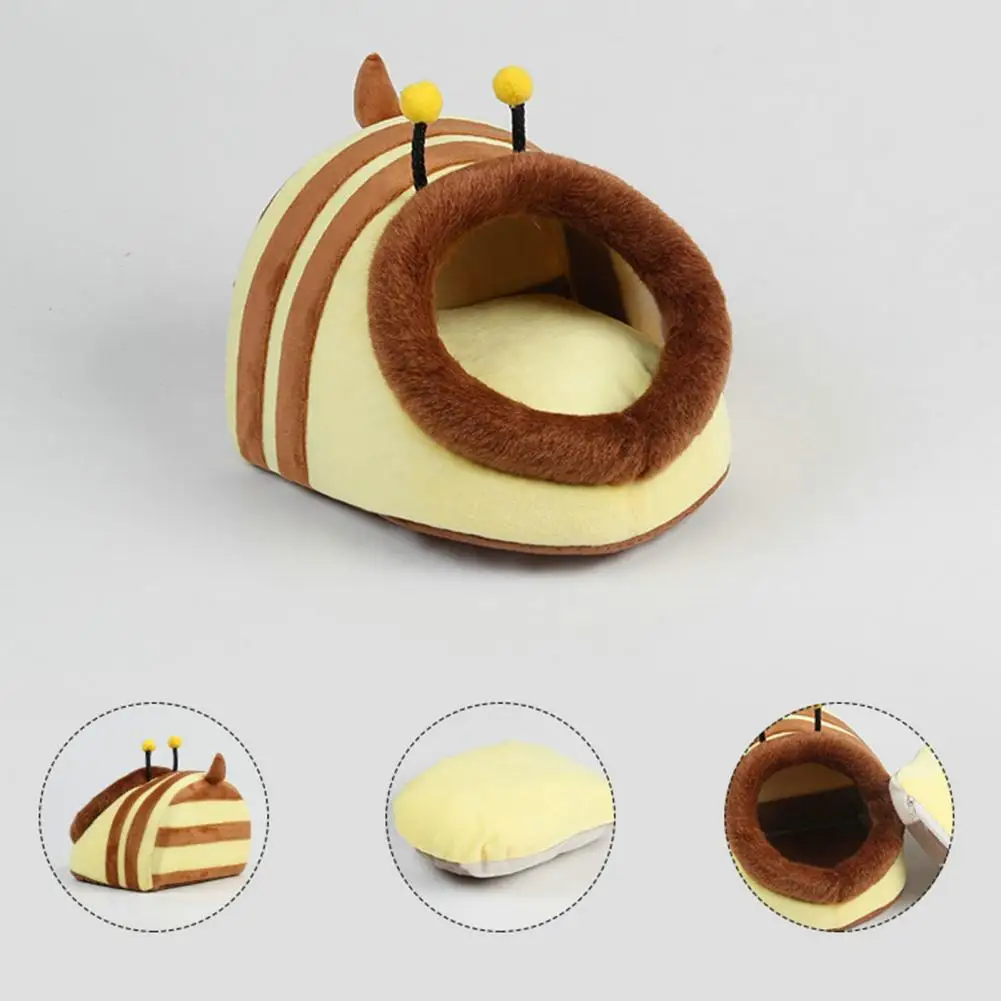 

Hamster Nest Soft Guinea Pigs Nest Cartoon Bee Shape Squirrel Rabbit Sleeping House