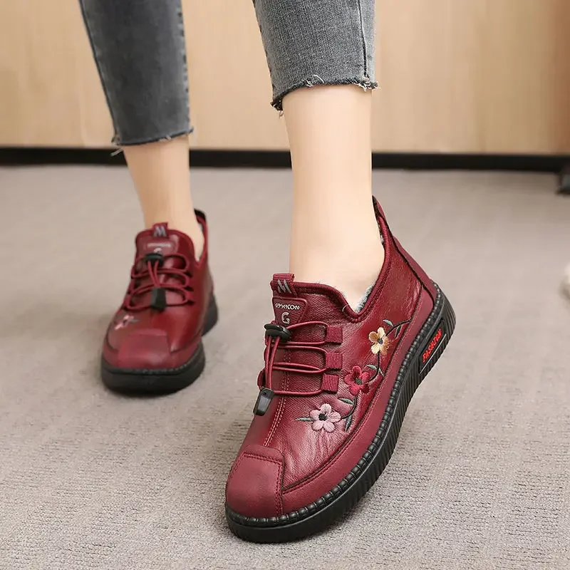 Leather Fur Moccasins Women Sport Sneaker for Elderly Female Soft Warm Comfortable Loafers Zapatos Mujer Chaussures