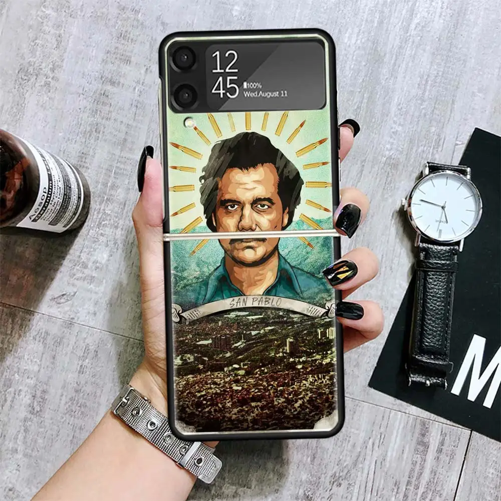 Narcos เคสโทรศัพท์สีดำแบบพับได้สำหรับ Samsung Galaxy Galaxy Z flip 4 3 5G TPU Flip4