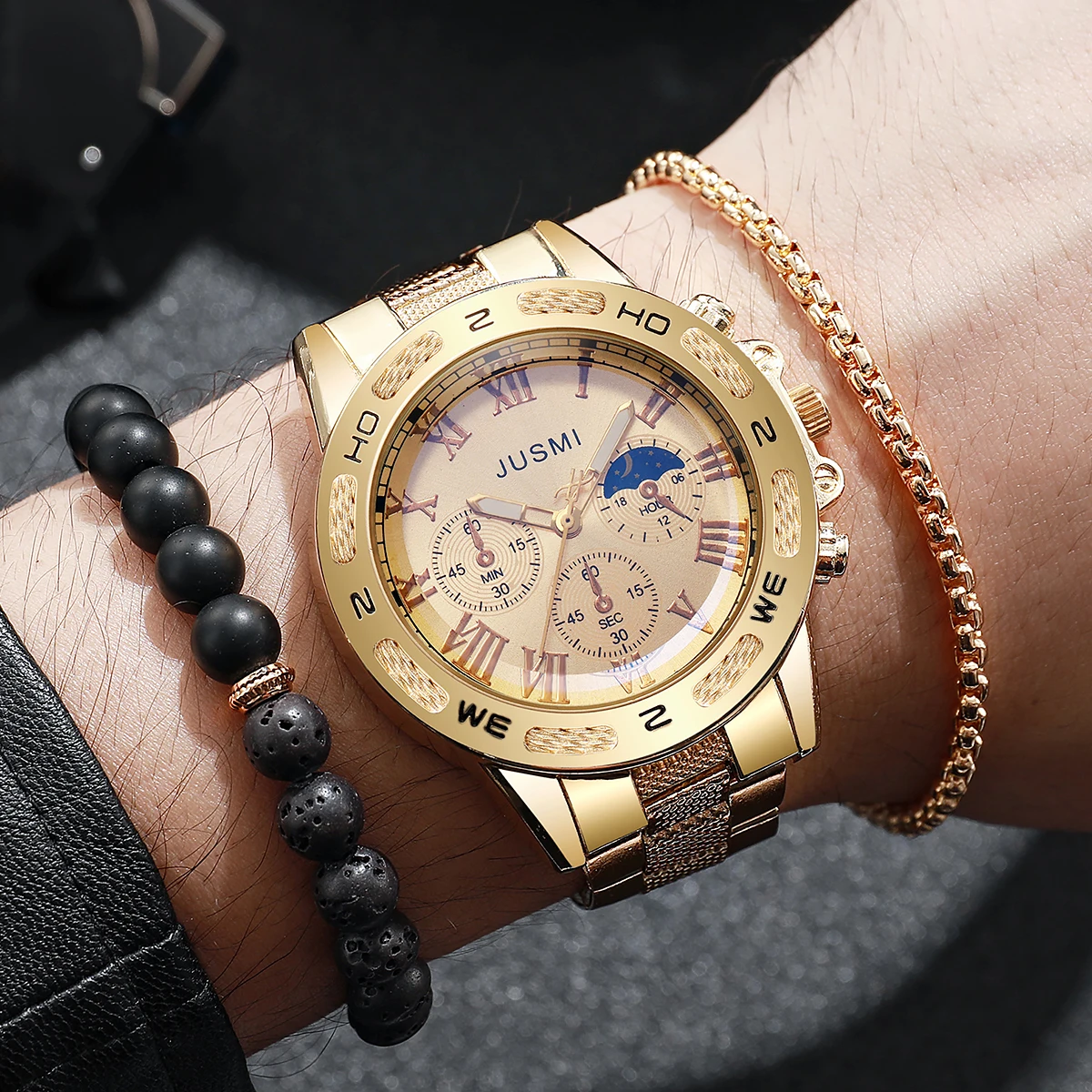 

Модные высококачественные легкие роскошные дизайнерские часы с золотым стальным ремешком, кварцевые часы, мужские часы, браслеты, бусины, набор из трех предметов