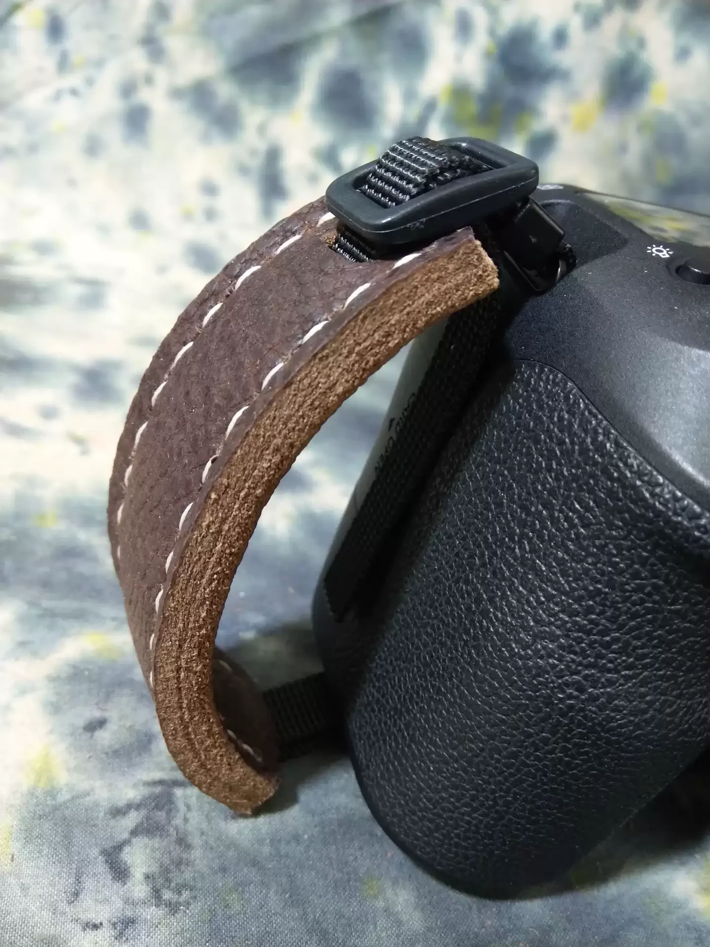 Handmade Geanuine Leather Hand Grip Wrist Strap for DSLR Cameras Suitable for Nikon Canon Made by North American Bison Hide