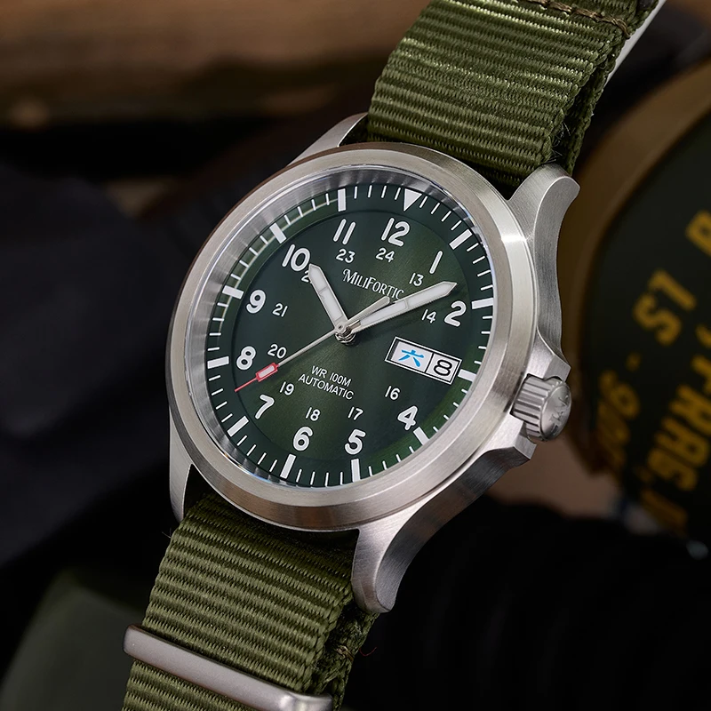 Milifortic M097 39mm المجال الساعات الرياضية الأوتوماتيكية NH36 المسمار في تاج تاريخ اليوم وظيفة الساعات الرجالية العسكرية #3