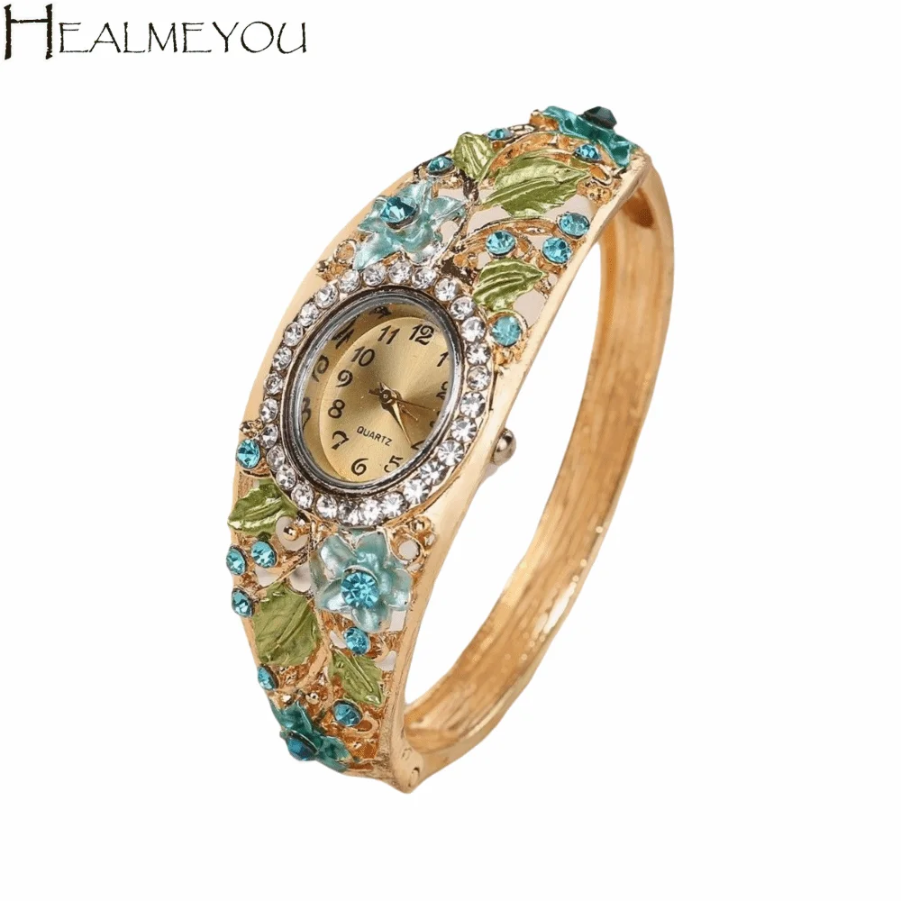 

Часы с круглым циферблатом и цветочным узором в виде бабочки, кварцевый механизм, практичный браслет со стразами, наручные часы, декоративные серьги