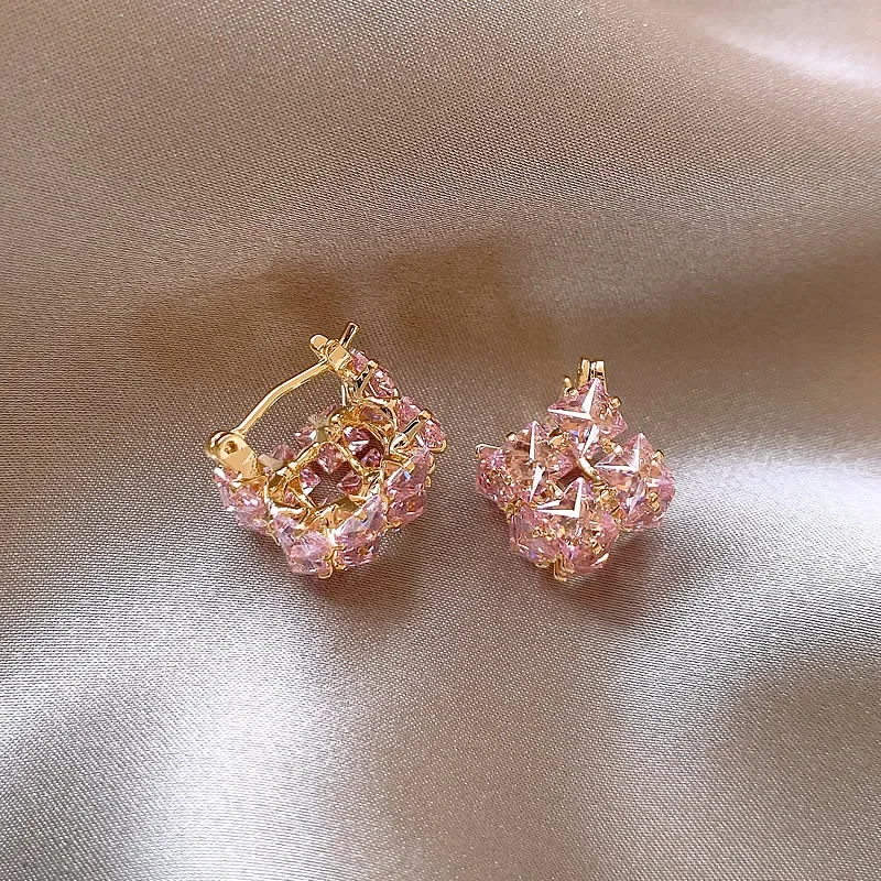 Luxuriöse Funkelnde Rosa Zirkon Metall Hohlblumen-Korb-Design Ohrringe für Damen 2026 Schmuck Party High-End Accessoires – Detail 8