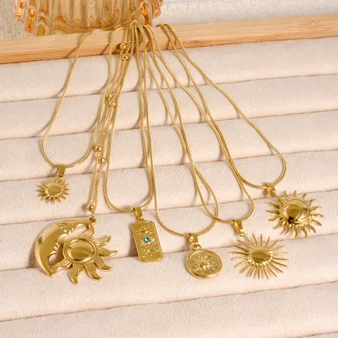 골든 스테인레스 스틸 썬 시리즈 러빙 할로우 나선형 태양 펜던트 목걸이 저자극성 여성용 칼라 액세서리