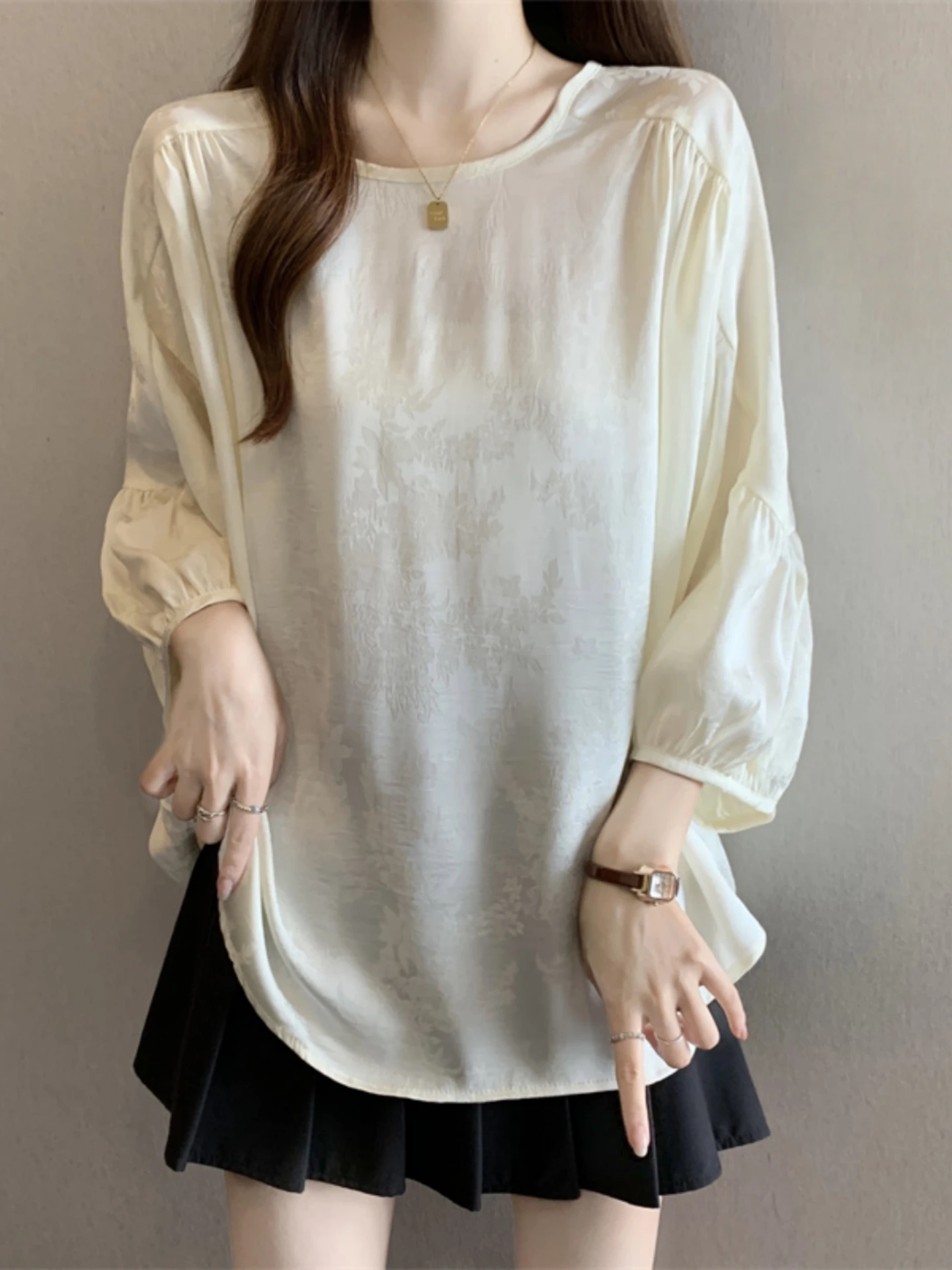 Elegant Satin Seven-Quarter Sleeve Base Shirt Women's plus Size Summer Slimming New Chinese Style Retro Embroidery Top