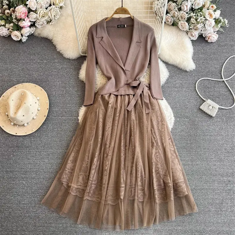 Autumn Winter Knitted Lace Dress Korean Temperament Long Sleeved Suit Collar Slim Sweater Splice A-Line Dress For Women Z4134