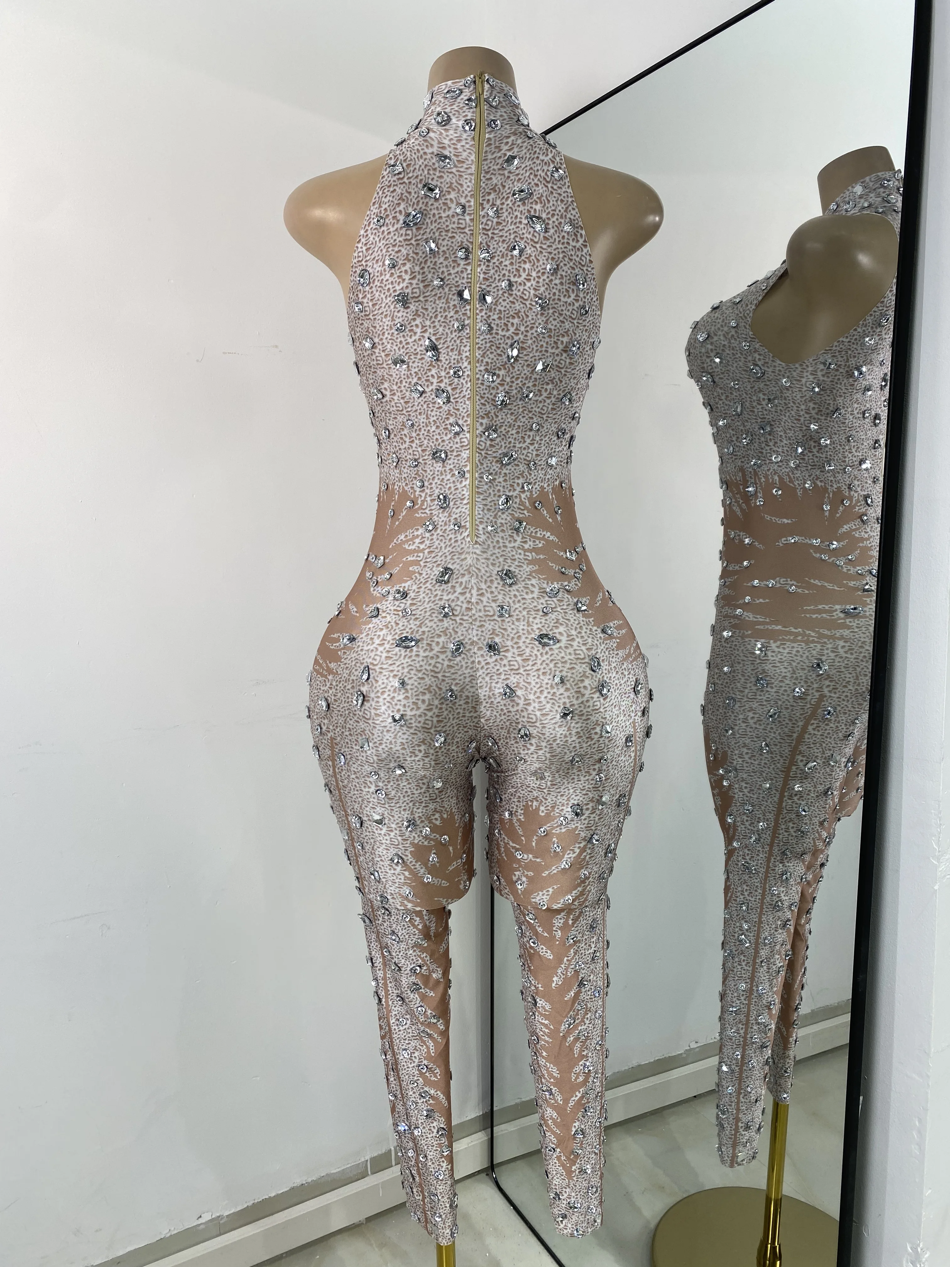 المرأة مثير دنة الراين أكمام بذلة ضيقة احتفال عيد ميلاد مساء نادي السروال القصير صورة تبادل لاطلاق النار ارتداء