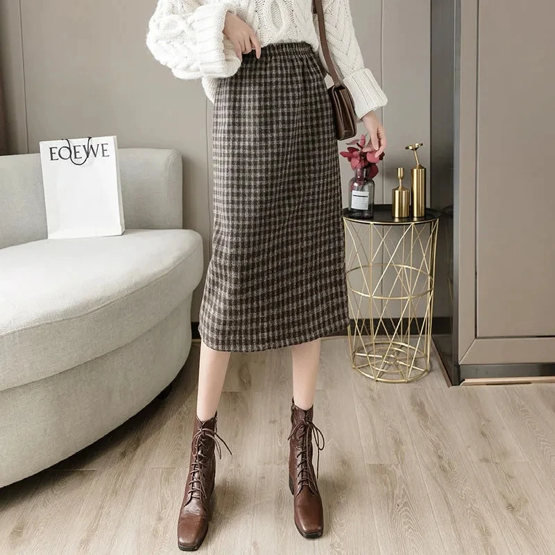 

Autumn and winter elegant fashion dress Office ladies elastic waist temperament with a split sheath dress