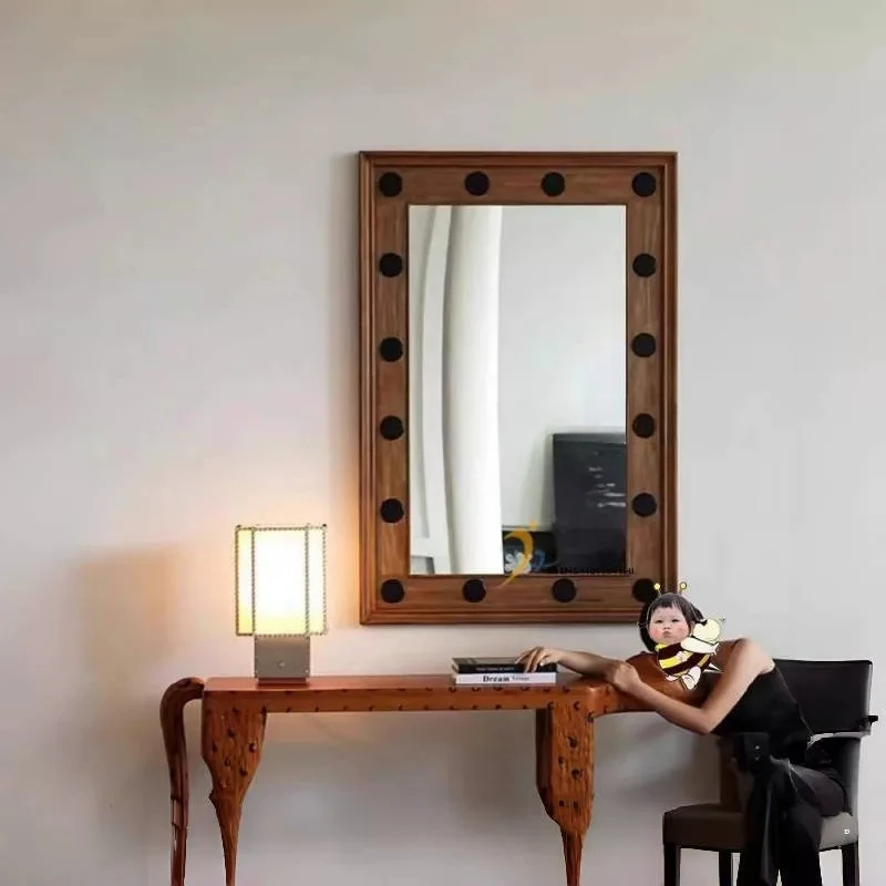 Vintage Luxury Mirror Modern Decoration Funky Girls Nordic Aesthetic Mirror Makeup Dressing Table Spiegel Wand Home Decorations