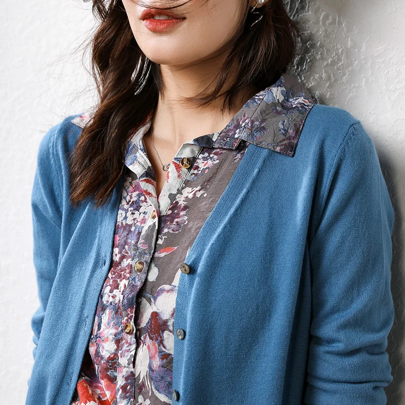 

Autumn Winter Women's Camere Knitted ort Svel V-Ne Cardigan Loose Fit Korean Sle Versatile Base Layer Top Coat