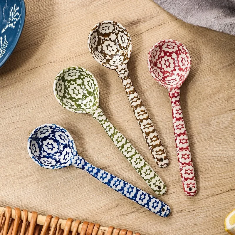 1pcs Japanese-style Ceramic Spoon Household Soup Spoon Ceramic Long Handle Large Round Spoon High Value Spoons