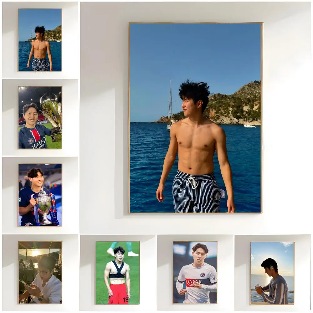 footballer midfielder L-Lee Kang-in Poster Classic Wall Art  Home Decor  Peel and Stick Unframed