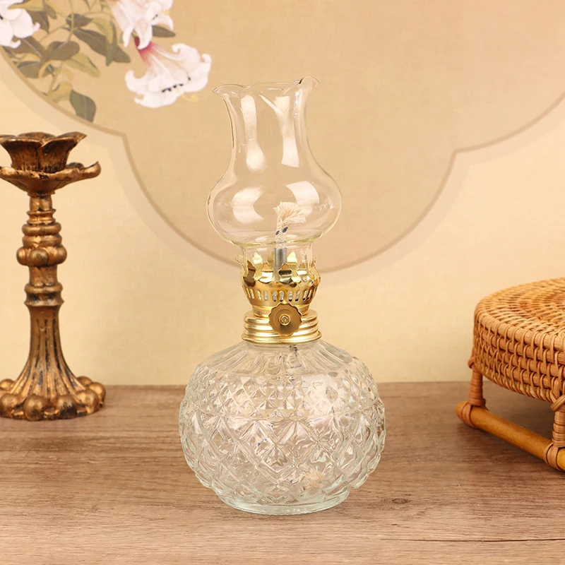 

Retro Style Glass Oil Lamp Vintage Kerosene Lamp Antique Oil Lamps For Indoor Use Lamplight Tabletop Emergency Lighting Tool