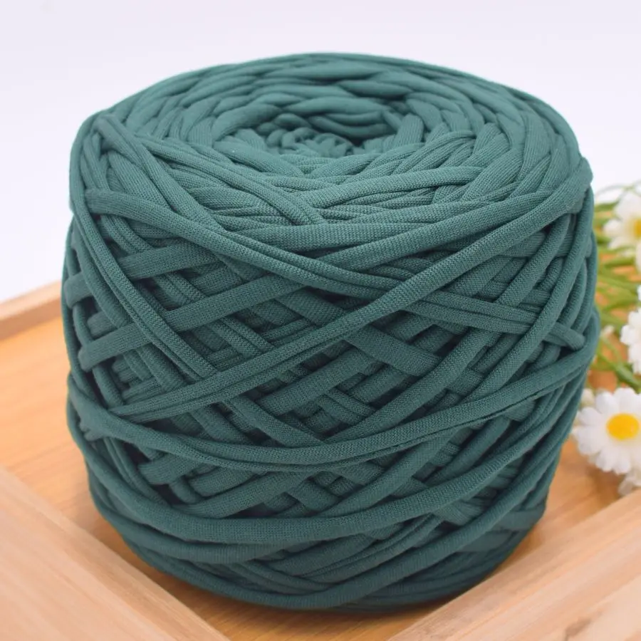 300g Polyester-Stoffgarn für DIY-Bastelarbeiten und Heimprojekte