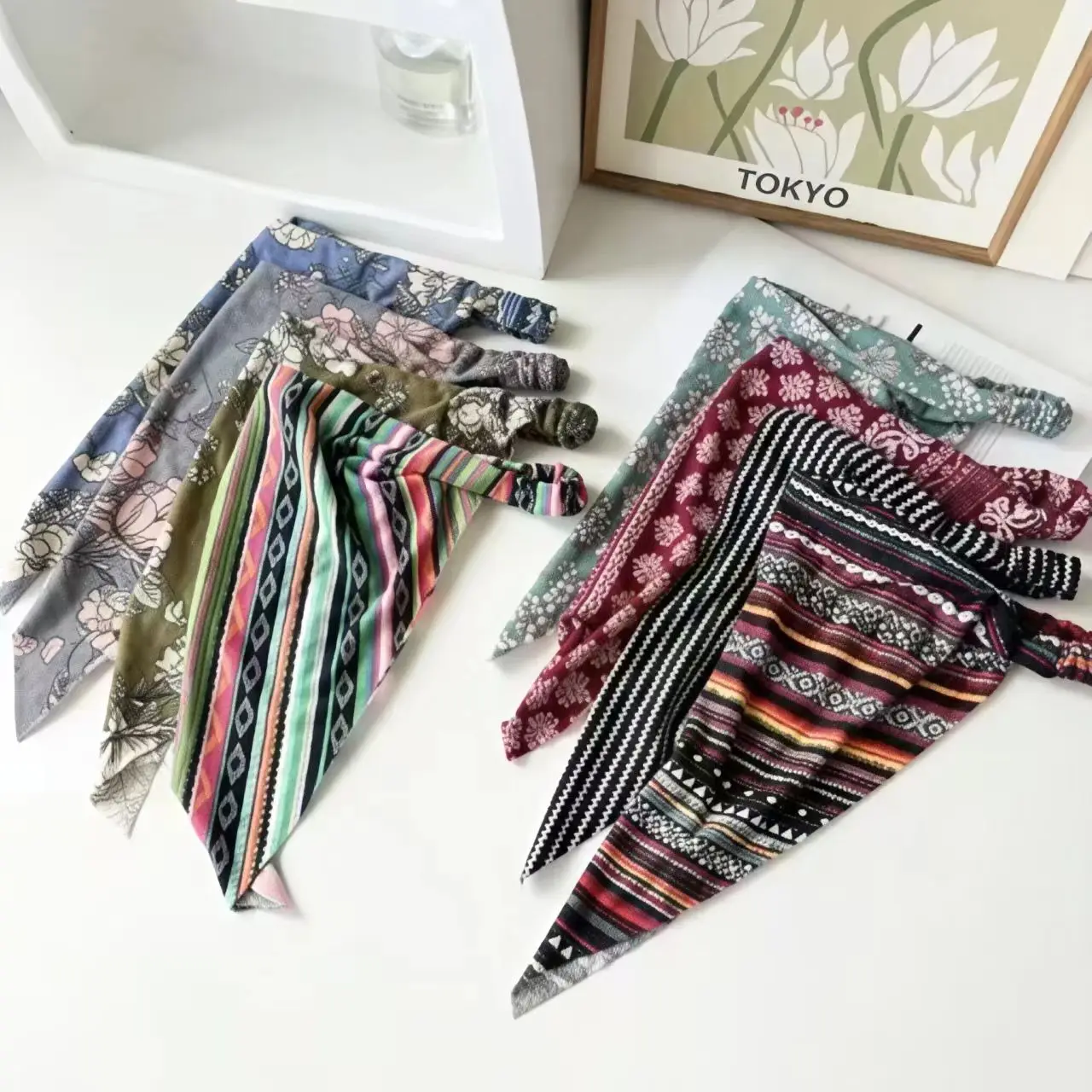 Exquisite Floral Striped Fabric Headscarf Women's Elegant Elastic Triangular Scarf Fashionable and Versatile Hair Accessory